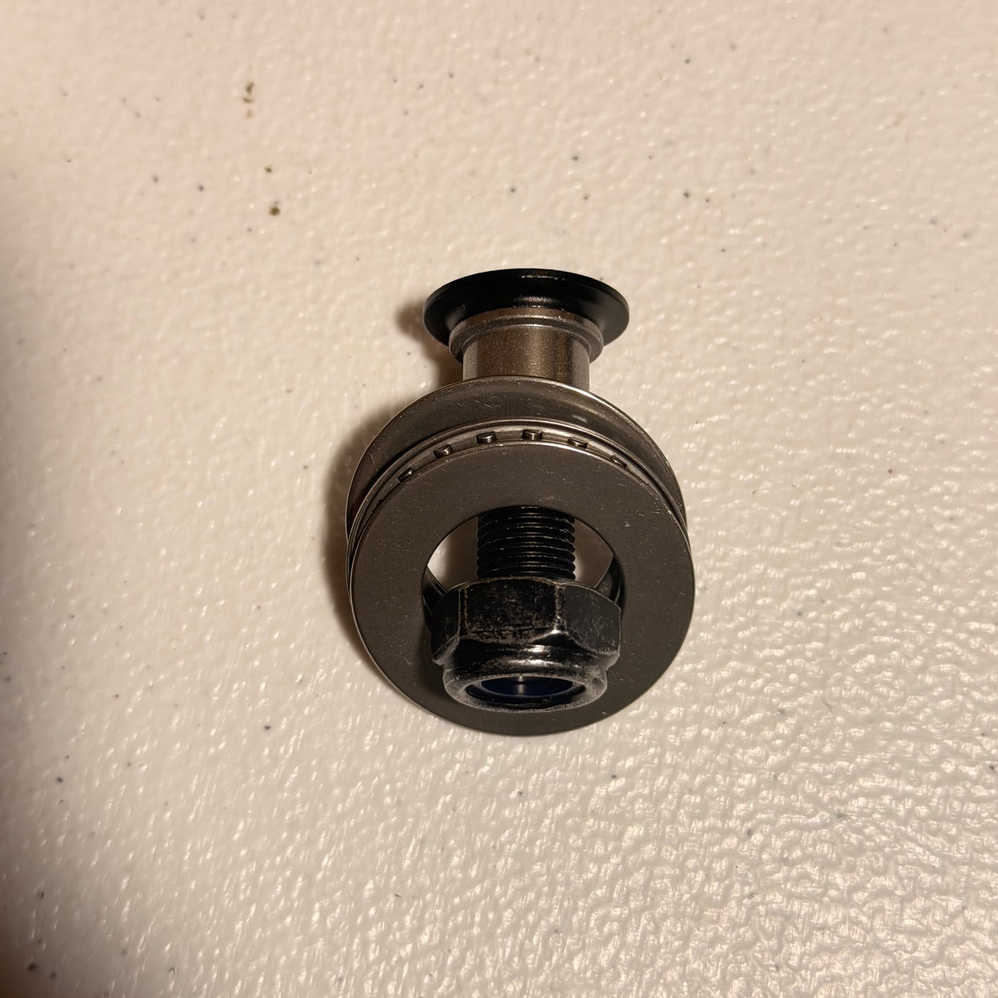 BRAND NEW SNO-GO BOLTS